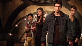 Illustration for article titled First Official Pics of Tomorrow People, The 100 and Star-Crossed!